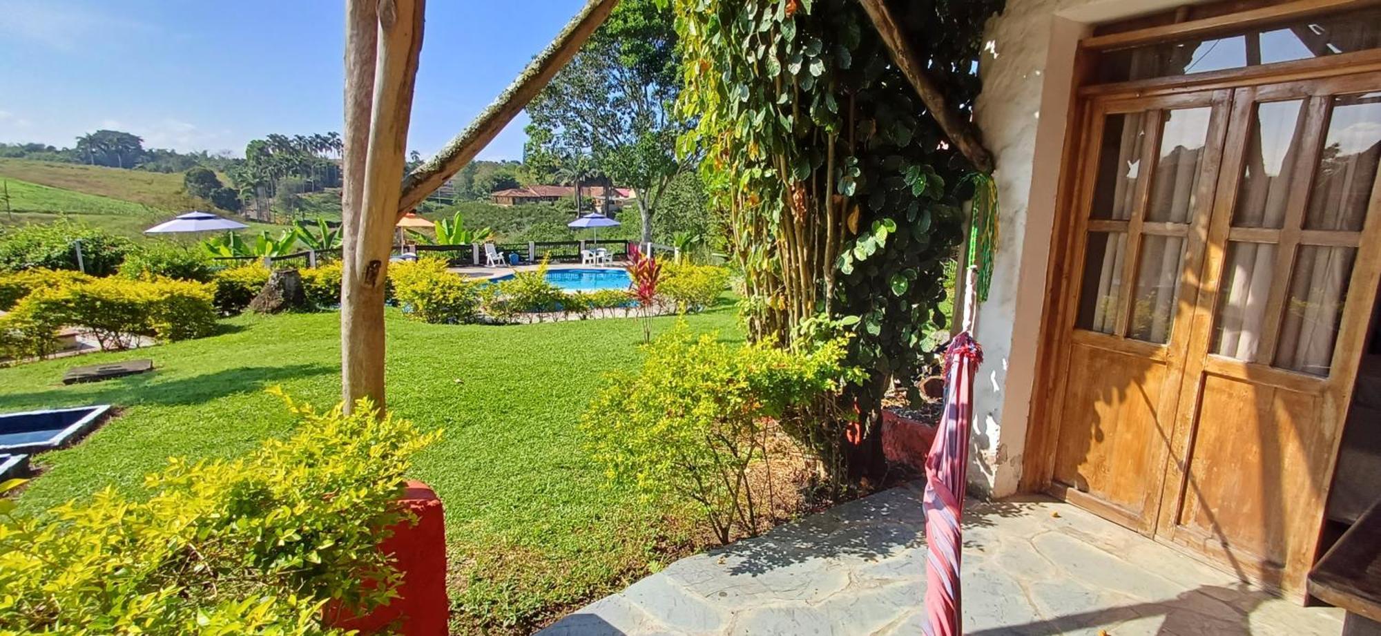 Finca Hotel Palmas Frente A Panaca Кімбая Екстер'єр фото