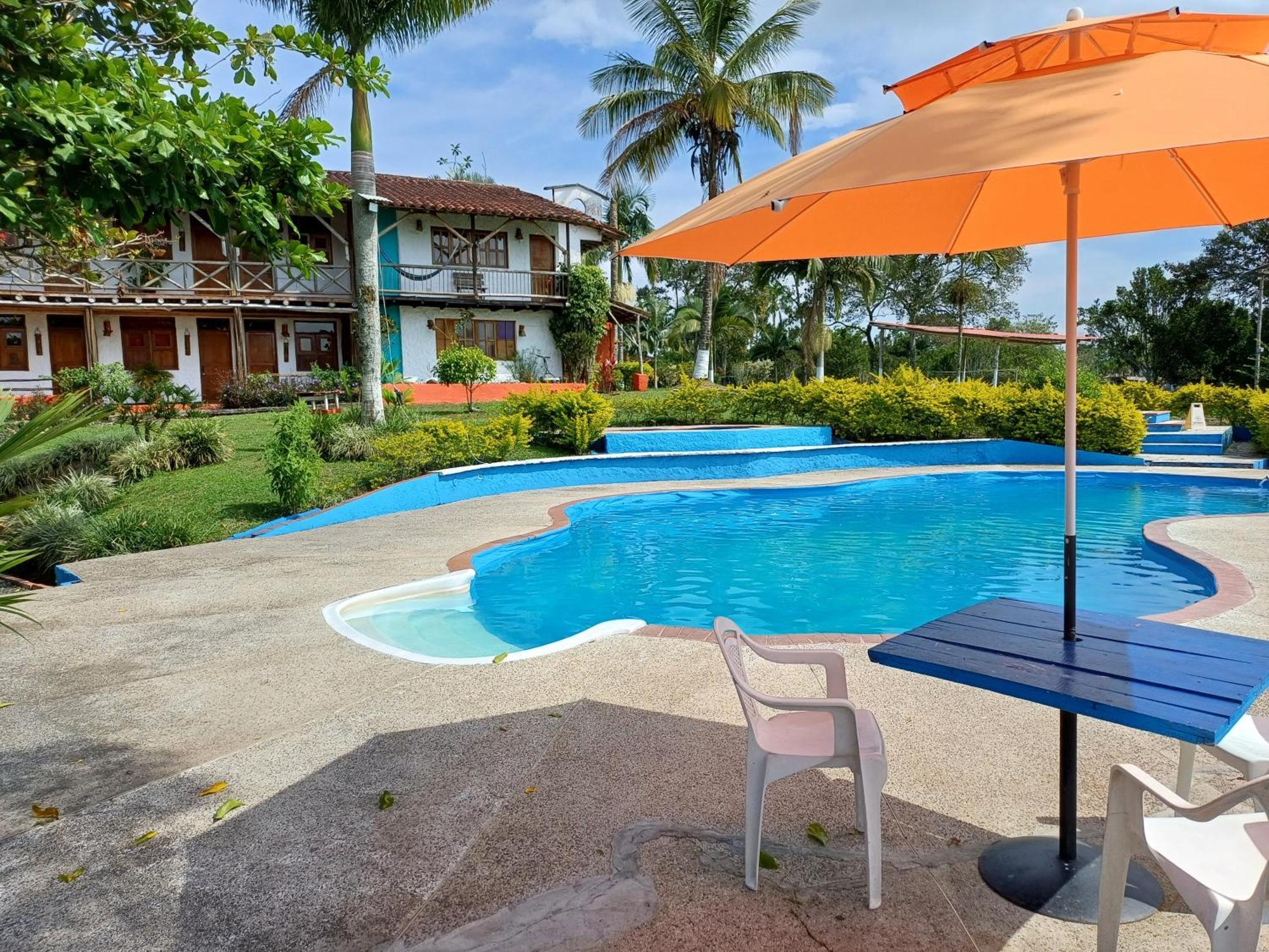 Finca Hotel Palmas Frente A Panaca Кімбая Екстер'єр фото