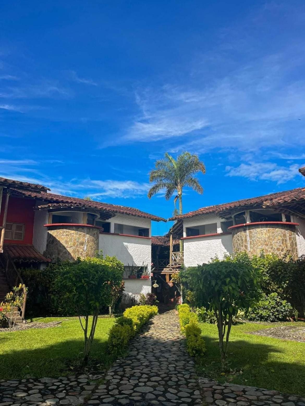 Finca Hotel Palmas Frente A Panaca Кімбая Екстер'єр фото